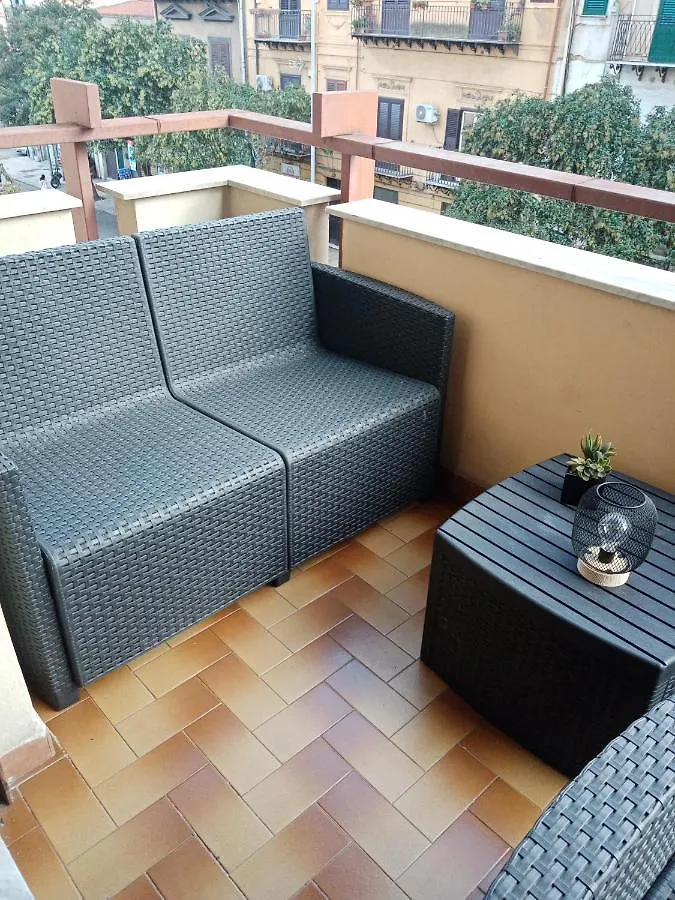 Hotel Dante091 Palermo 3*,